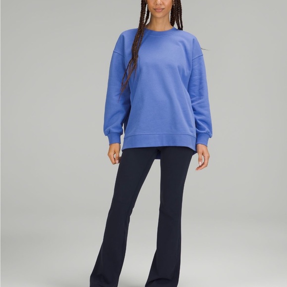 Perfectly Oversized Crew - Picture 2 of 3